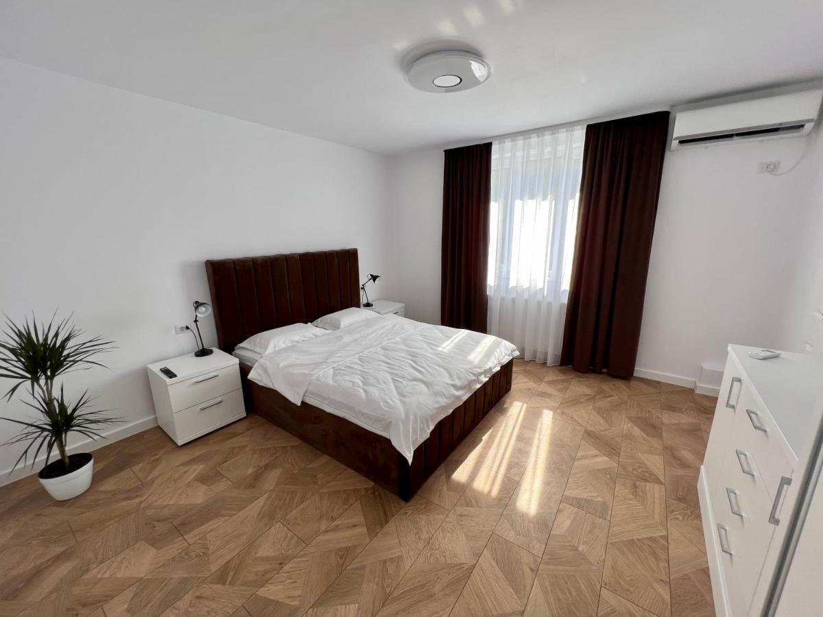 Ancodirect Apartments Rădăuţi Extérieur photo