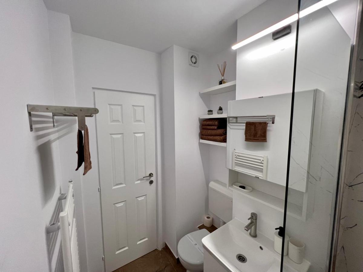 Ancodirect Apartments Rădăuţi Extérieur photo
